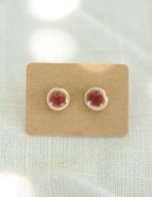 זוג עגילים צמודים בורוד