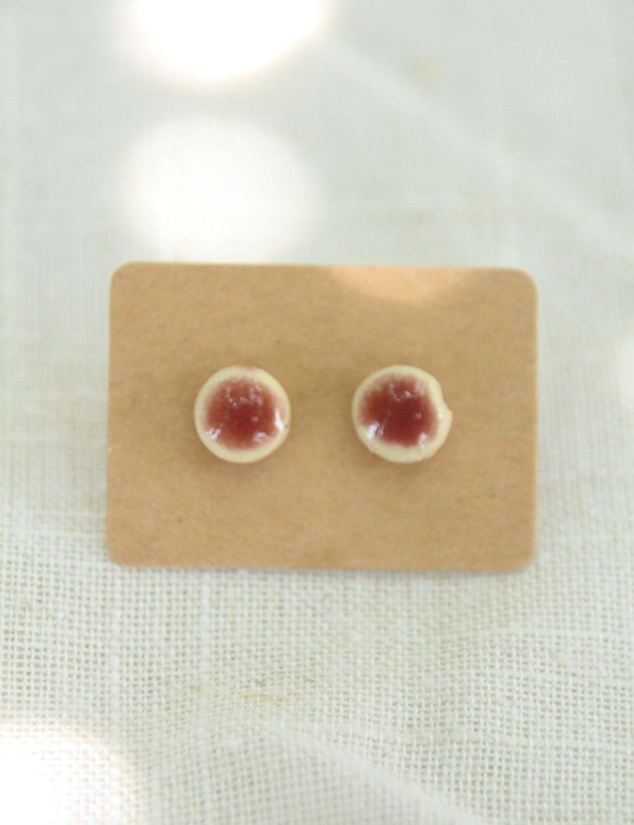 זוג עגילים צמודים בורוד