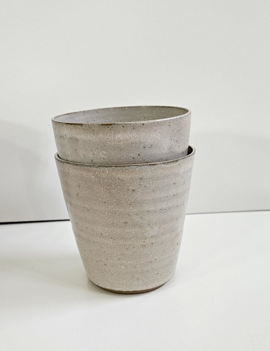 כוס יומיומית בלבן