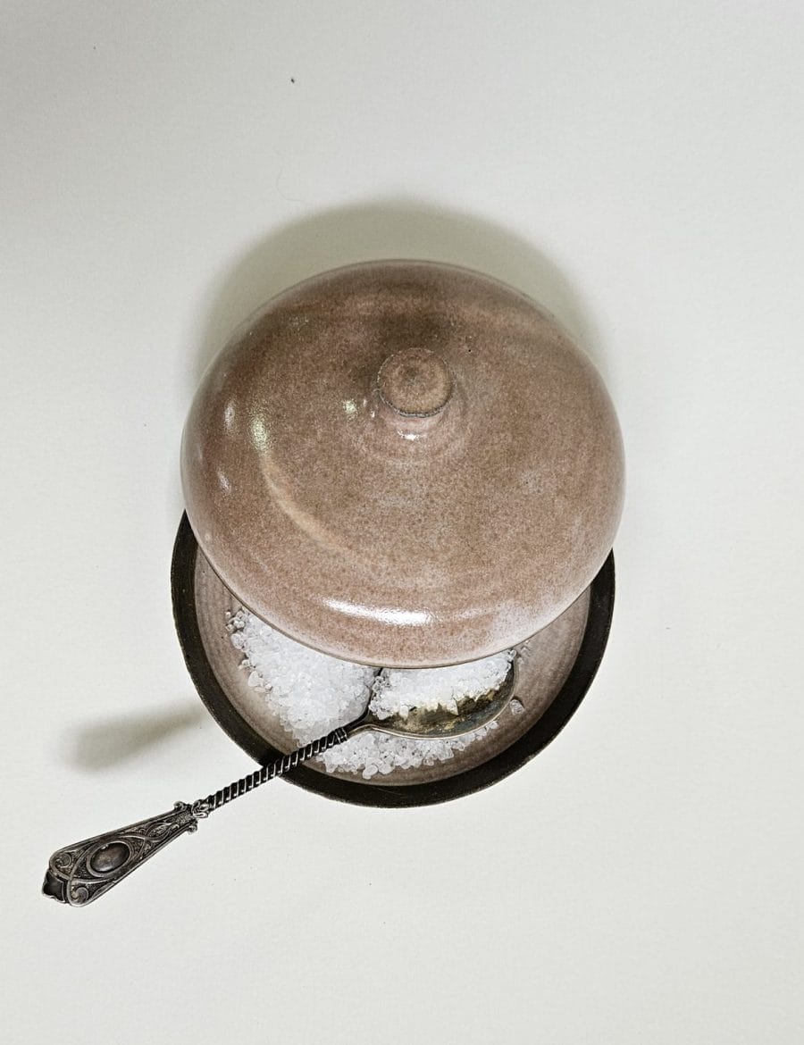 צנצנת שטוחה בורוד