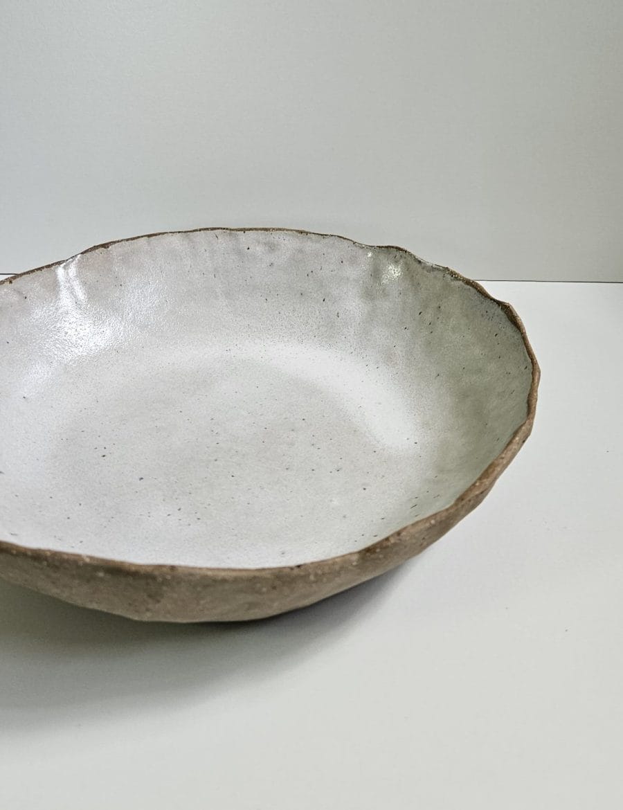 קערה בגוון בז'